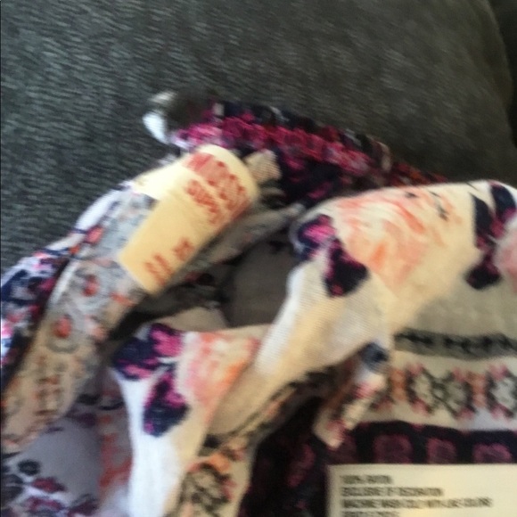 MOSSIMO XS used multi color Romper - Picture 3 of 16